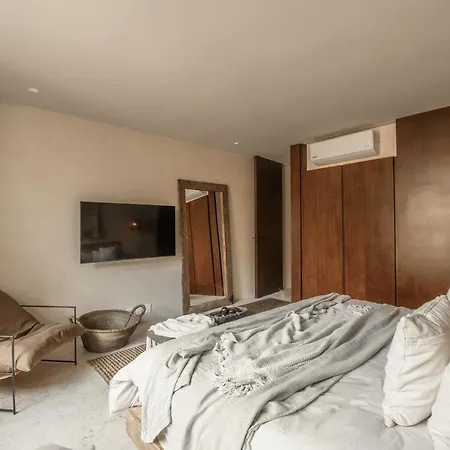 Exclusive Penthouse By Famous Interior Designer By Yeah Apartamento *