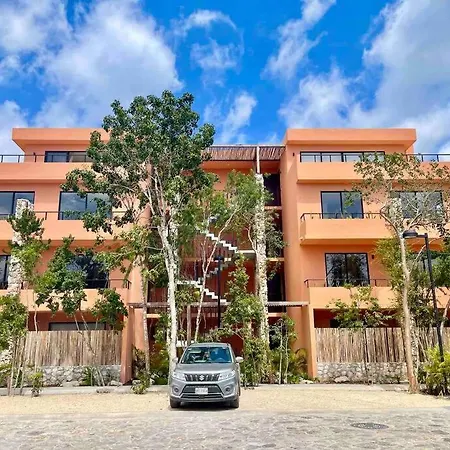 Coral Loft, 2 Pools, Parking, Gym, Pet Park
