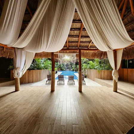 Menesse Apartment Tulum