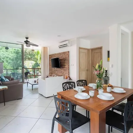 Cozy 2br In With Pool Near The Beach Tulum