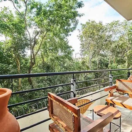 3 Rooms+sofabed Balcon En * Tulum