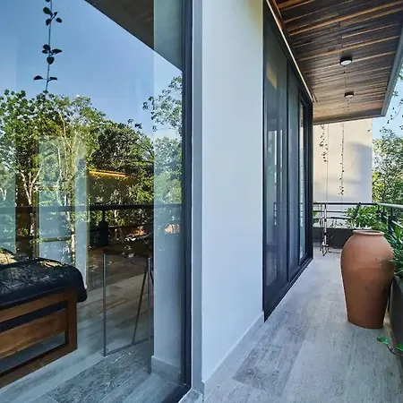 3 Rooms+sofabed Balcon En Apartment