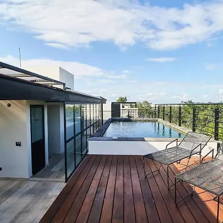3 Rooms+sofabed Balcon En * Tulum
