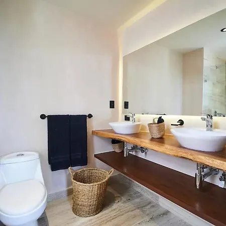 3 Rooms+sofabed Balcon En * Tulum