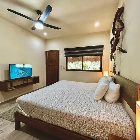 Aldea Xaan Ha Apartahotel 4*