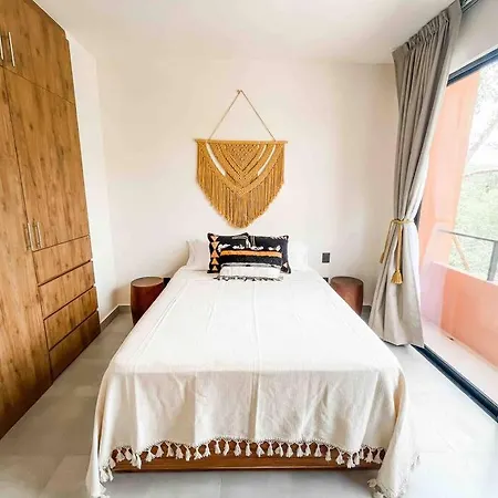 Apartment Coral Loft, 2 Pools, Parking, Gym, Pet Park