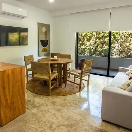 Menesse Tulum