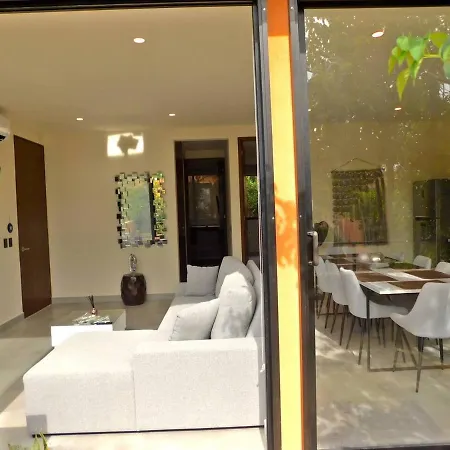 Apartment Roomy Apt Wprivate Terrace Amazing Amenities *