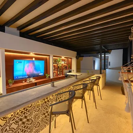 Kasa Kuyen - Adults Only 4*