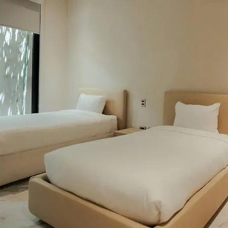 8 Bed Luxury W/ Private Pool, And Sauna! Tulum