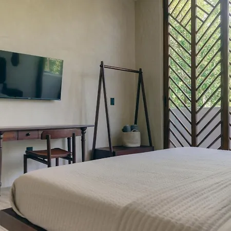 Ceres Boutique Villa