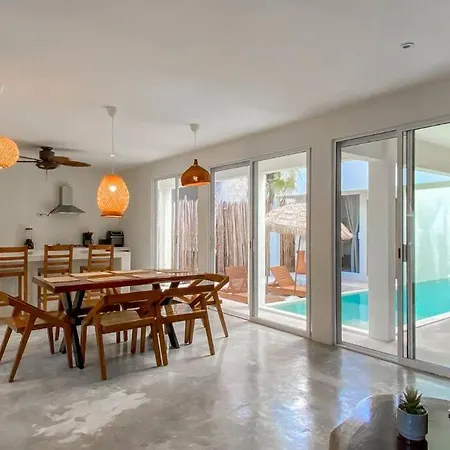 Villa Kuxtah, Beautiful With Private Pool *