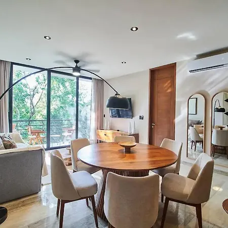 3 Rooms+sofabed Balcon En Apartment