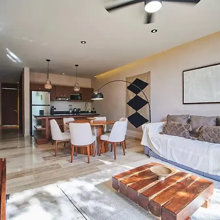 Apartment 3 Rooms+sofabed Balcon En Tulum