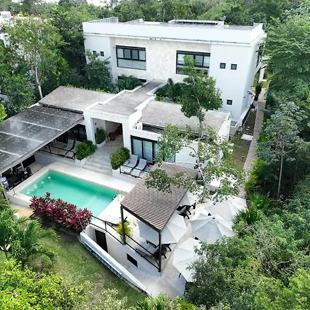 Xaha & Golf Tulum