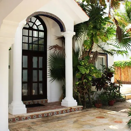 Casa Caracol Oceanfront Sandy In Neighborhood With 24 Hr Security Tulum