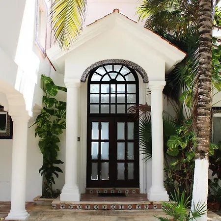 Casa Caracol Oceanfront Sandy In Neighborhood With 24 Hr Security Villa *