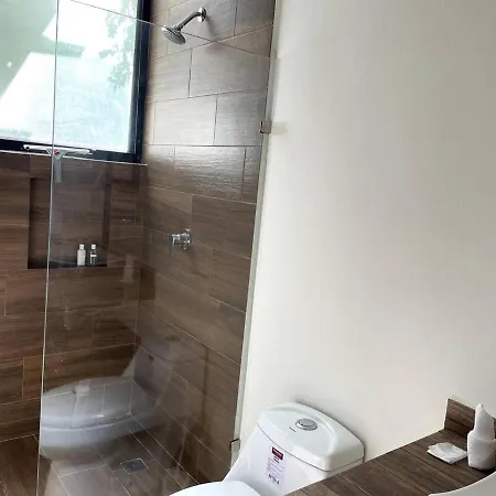 Apartment Unbeatable Location For 3 Pax With Pool