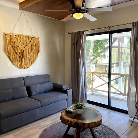 Apartment Unbeatable Location For 3 Pax With Pool *