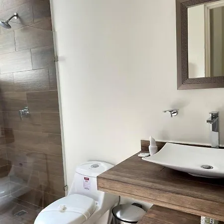Unbeatable Location For 3 Pax With Pool Apartment *