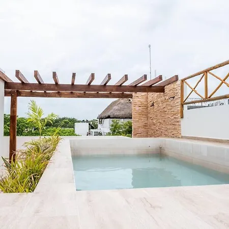 Unbeatable Location For 3 Pax With Pool *