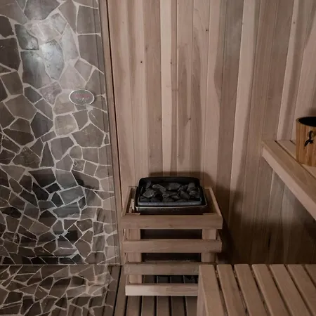 -balcony Plunge Pool, Sauna, Steam