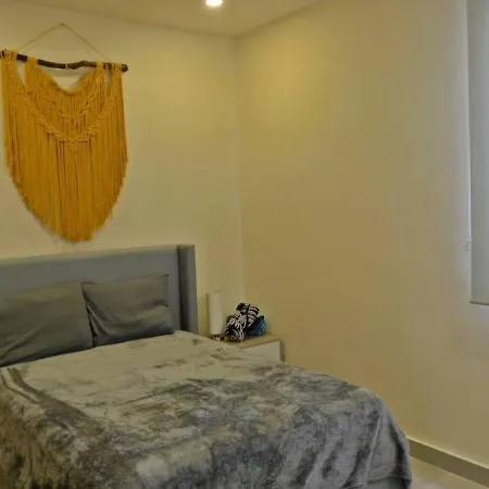 Roomy Apt Wprivate Terrace Amazing Amenities *