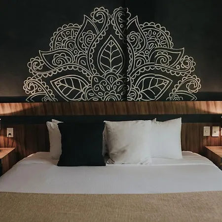 Apartment Lumina At Mudra