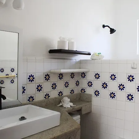 Casa Caracol Oceanfront Sandy In Neighborhood With 24 Hr Security Tulum