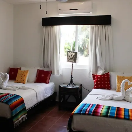 Casa Caracol Oceanfront Sandy In Neighborhood With 24 Hr Security Villa Tulum