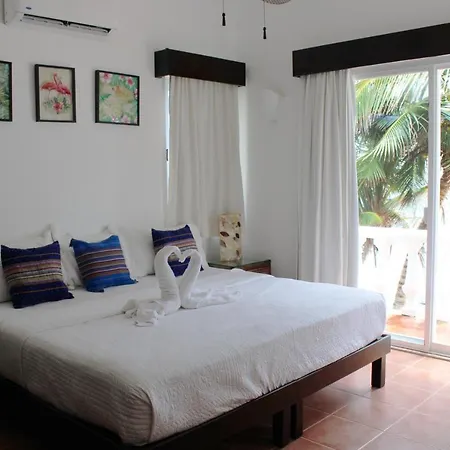 Casa Caracol Oceanfront Sandy In Neighborhood With 24 Hr Security Villa Tulum