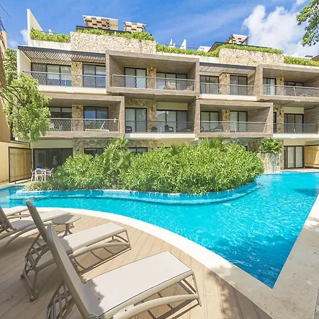 Paramar Ve 005 New Swim Up With Private Jacuzzi