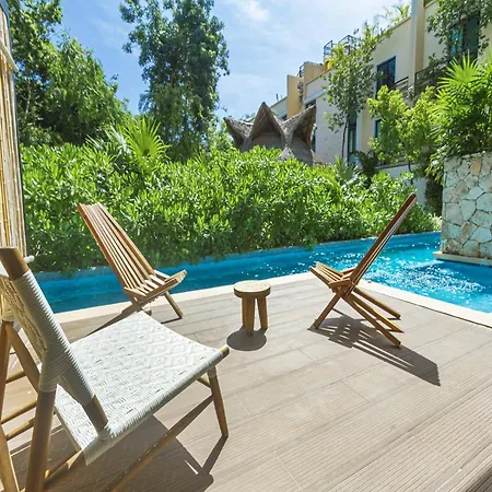 Paramar Ve 005 New Swim Up With Private Jacuzzi Apartment
