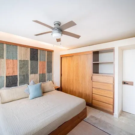 Comfortable Private Pool & Terrace 1br Penthouse Apartment *