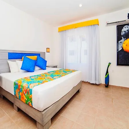 Mestizo Gallery Hotel 4*