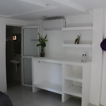 Cabanas La Alborada Hotel