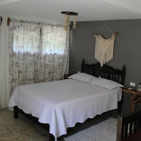 Cabanas La Alborada Hotel