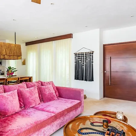 Villa Ek'balam & Flamingo, Luxury Villas, Private Pool, Private Garden, Jacuzzi, 24h Security
