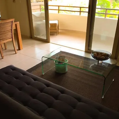 Apartment With Private Rooftop And Jacuzzi