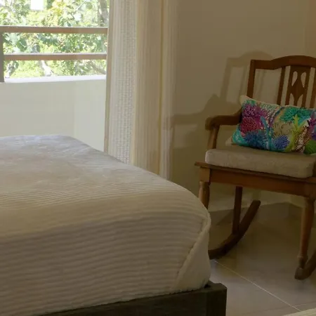 With Private Rooftop And Jacuzzi Apartment *
