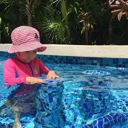 With Private Rooftop And Jacuzzi *