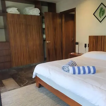 Departamento En Aldea Zama, Tulum, Quintana Roo. *