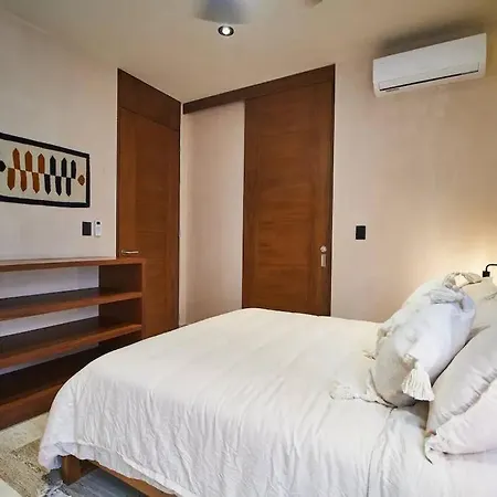 8pax 3 Rooms+sofabed With Private Balcony In * Tulum
