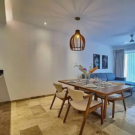 Apartment Brand-new With Swimming Pool And Gym