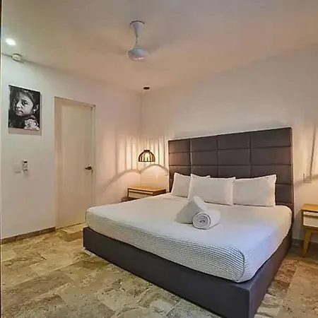 Brand-new With Swimming Pool And Gym *