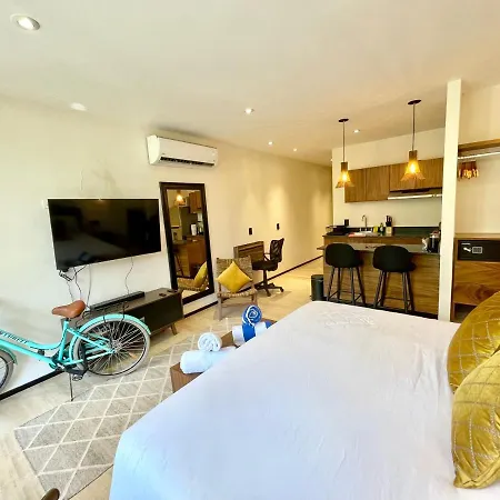 Private Jacuzzi + 2 Bikes - Gym And Pool In Rooftop Hyde 104 Tulum