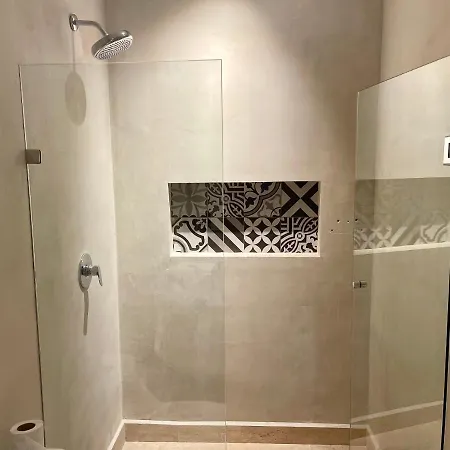 Apartment Private Jacuzzi + 2 Bikes - Gym And Pool In Rooftop Hyde 104