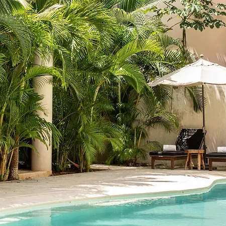Niwa Hotel