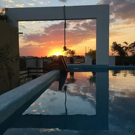 Lovely Casa Tukan, La Veleta