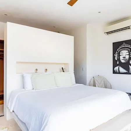 Ek'balam & Flamingo, Luxury Villas, Private Pool, Private Garden, Jacuzzi, 24h Security